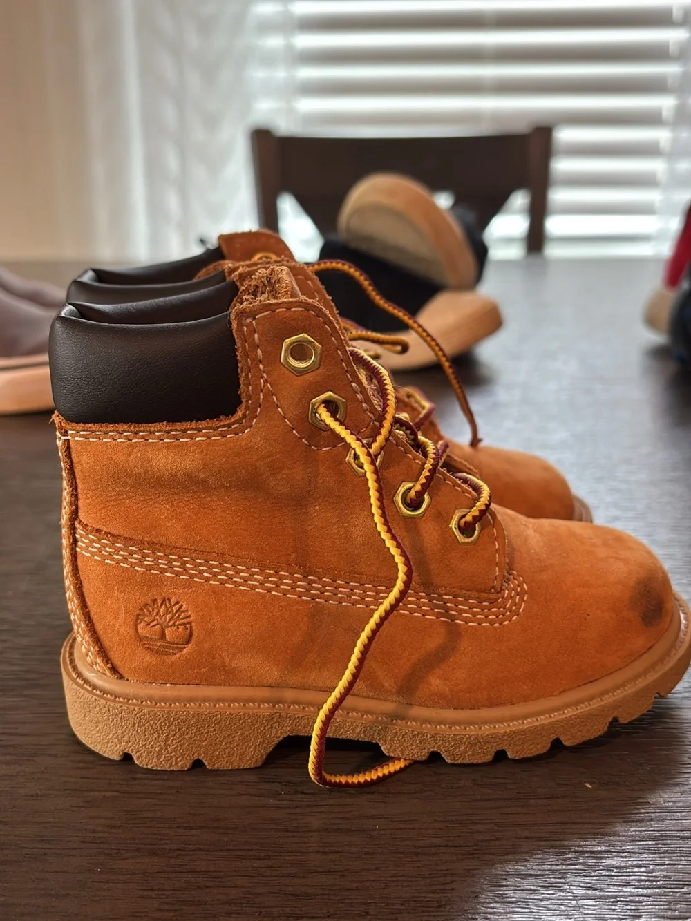 Timberland Kids Wheat Suede Lace-Up Ankle Boots with Black Collar